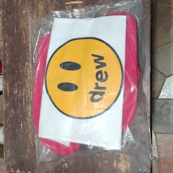 NWT Drew House/Shoes/New Mascot Drew house slippers - Picture 2 of 3
